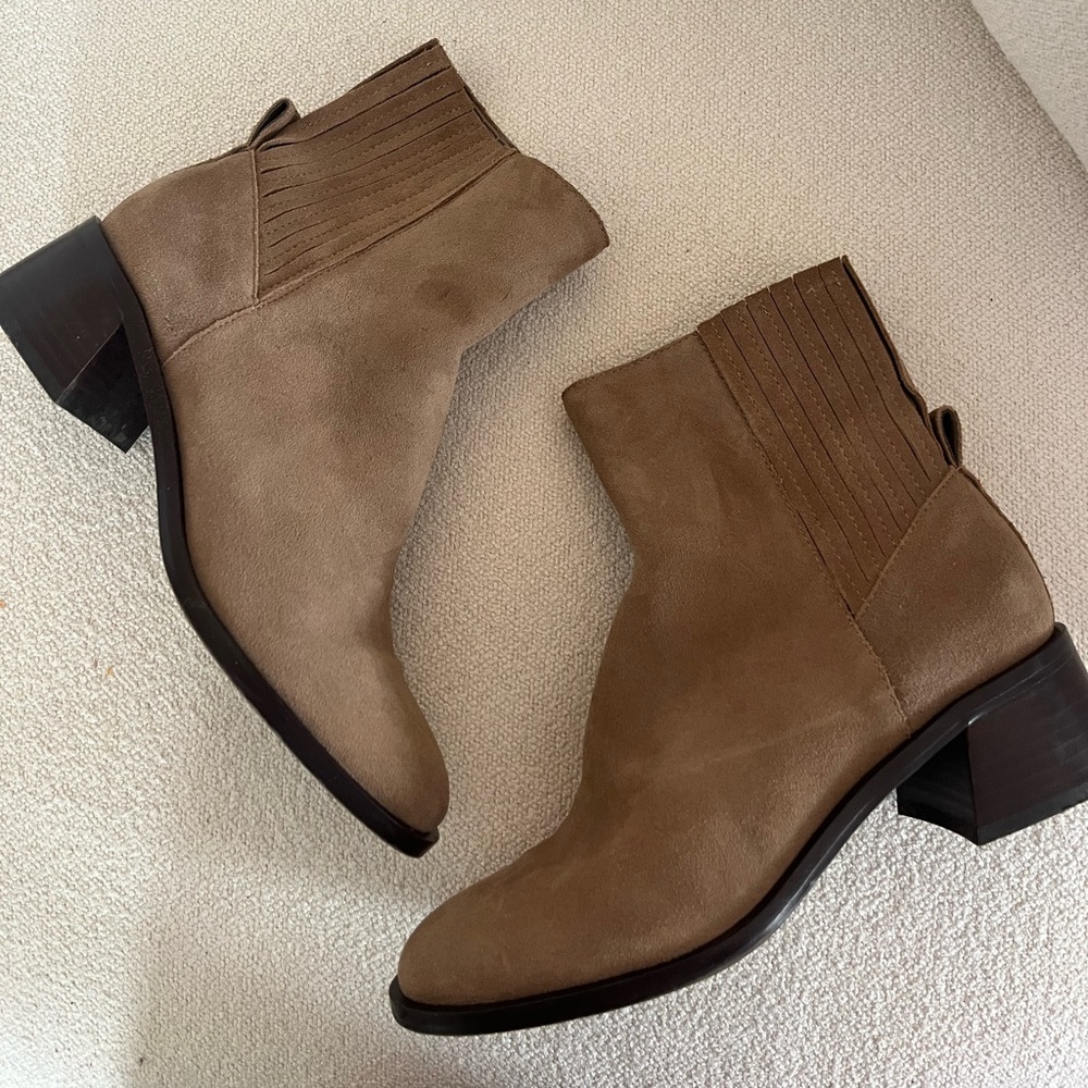 Dolce Vita Linny Boots